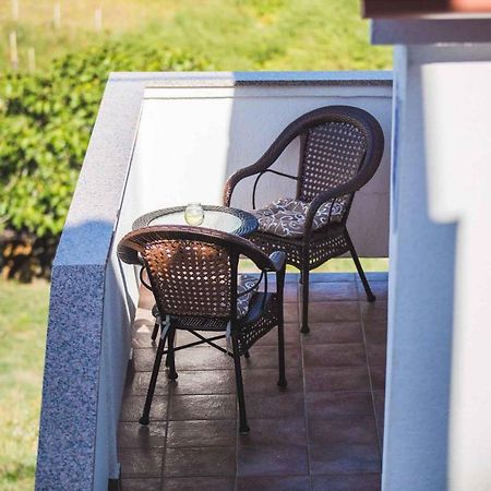 Apartments In Lopar - Insel Rab 40853 المظهر الخارجي الصورة
