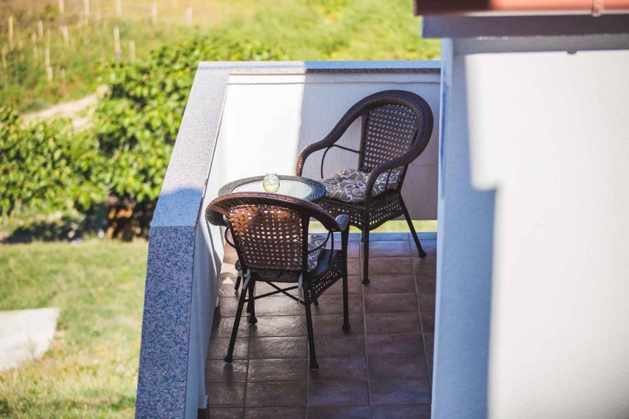 Apartments In Lopar - Insel Rab 40853 المظهر الخارجي الصورة